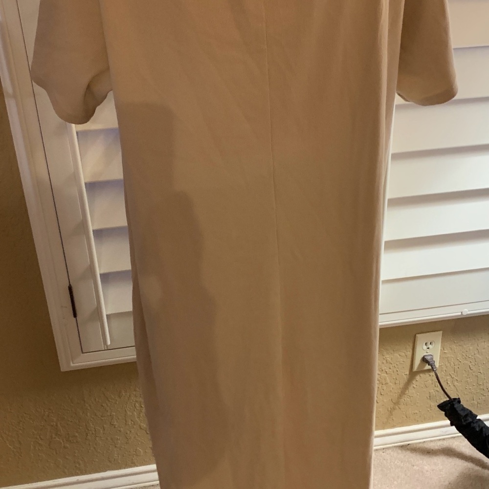 Old navy maxi dress - Picture 2 of 3